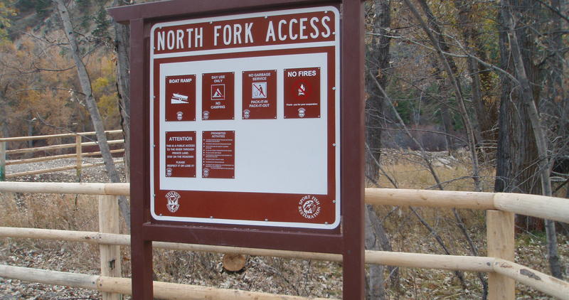 North Fork Access signage