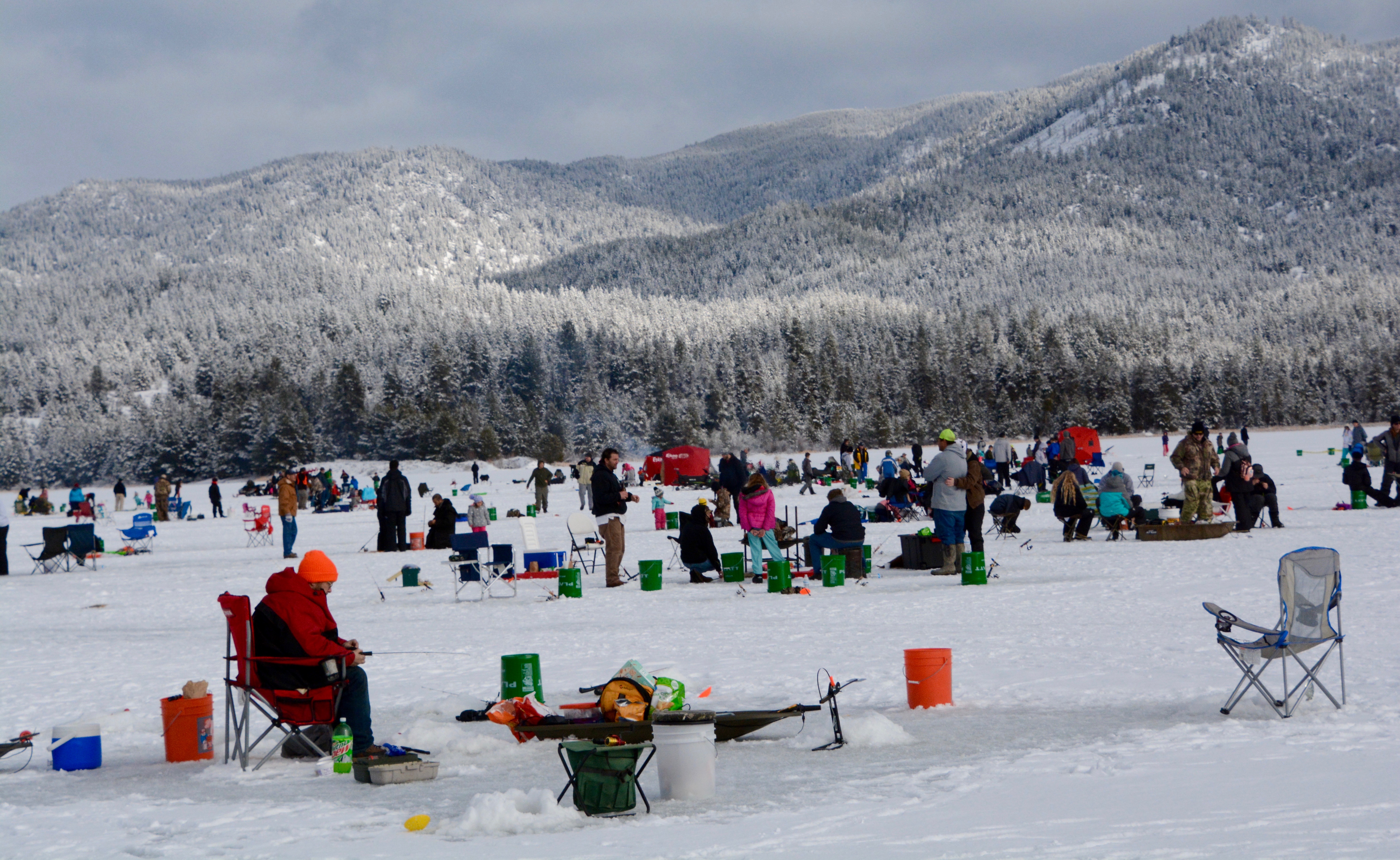 Do Trout Like PowerBait Honey Worms - Stocked Trout Fishing in the Winter -  Realistic Fishing