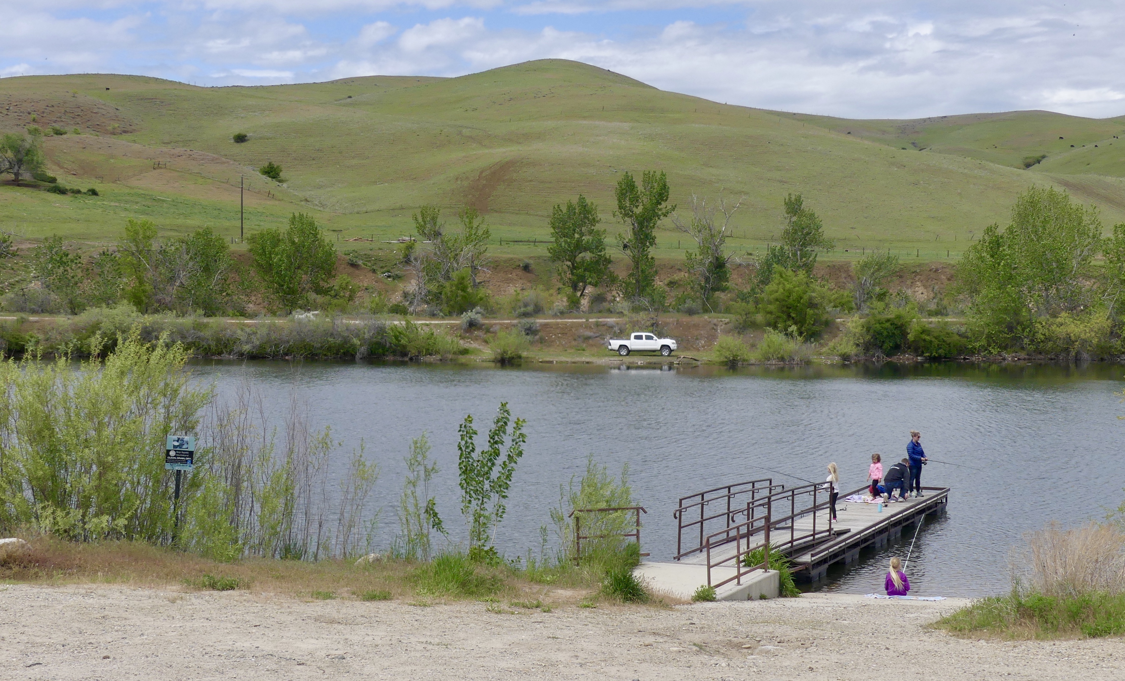 trout fishing horseshoe bend pond.jpeg