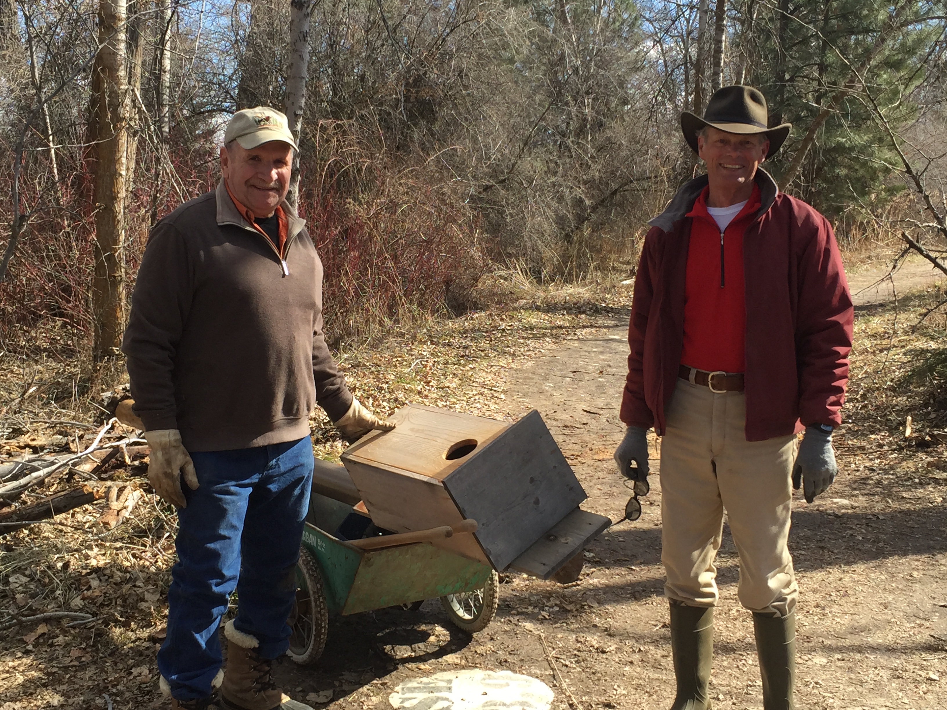 Volunteers put up wood duck box