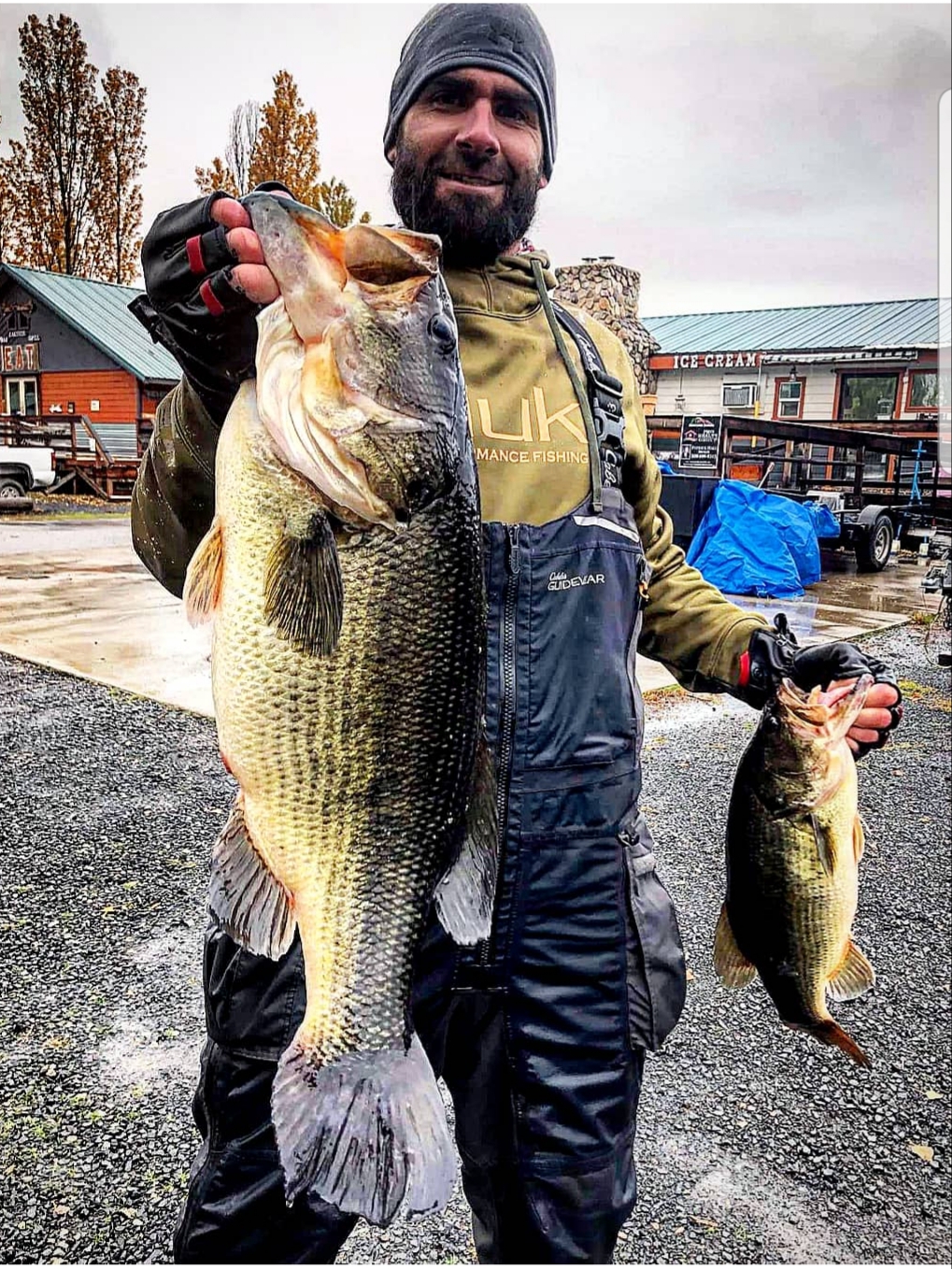 largemouth bass record