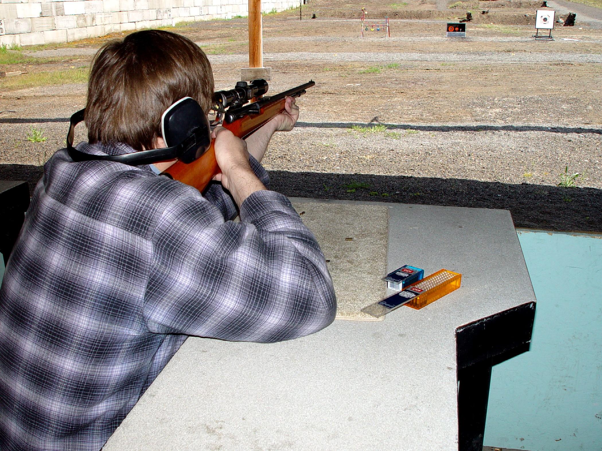 shooting range, sight in