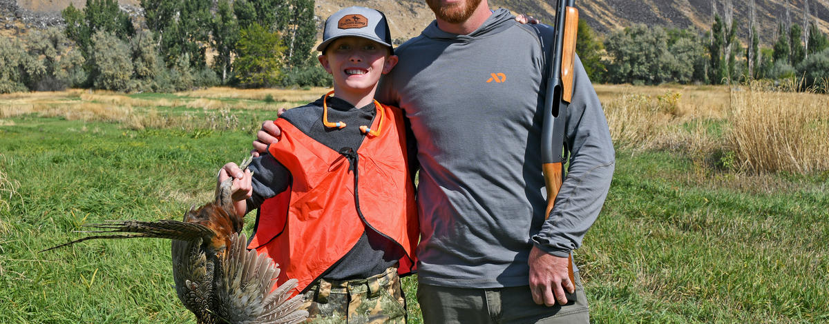 father_and_son_at_the_mentored_youth_pheasant_hunt_niagara_springs_wma_oct_2022