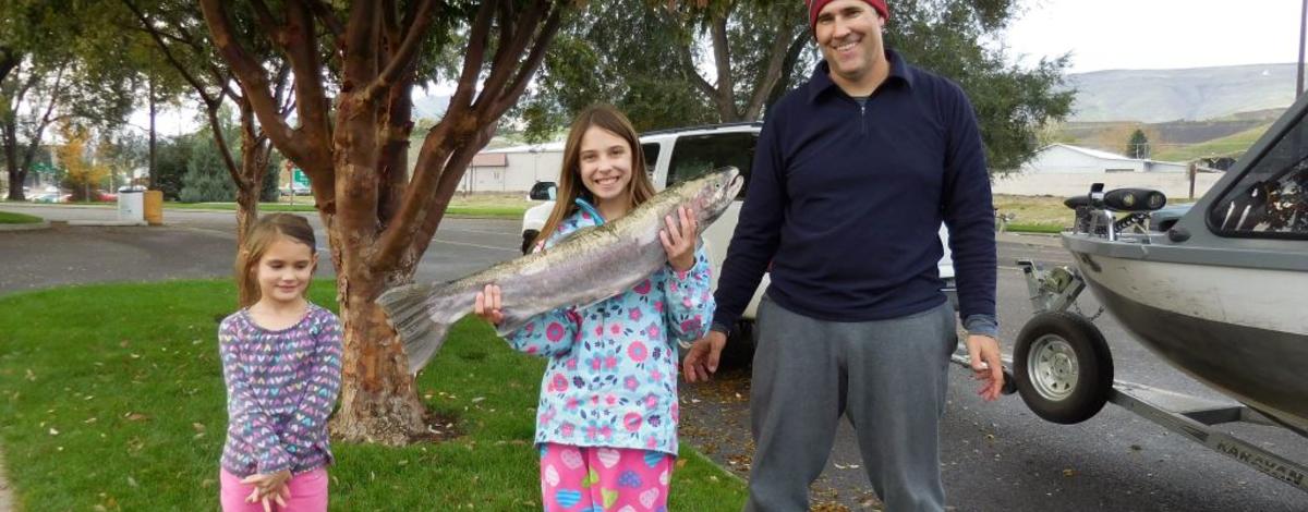 Family Fishing for Steelhead on the Clearwater in November 2016