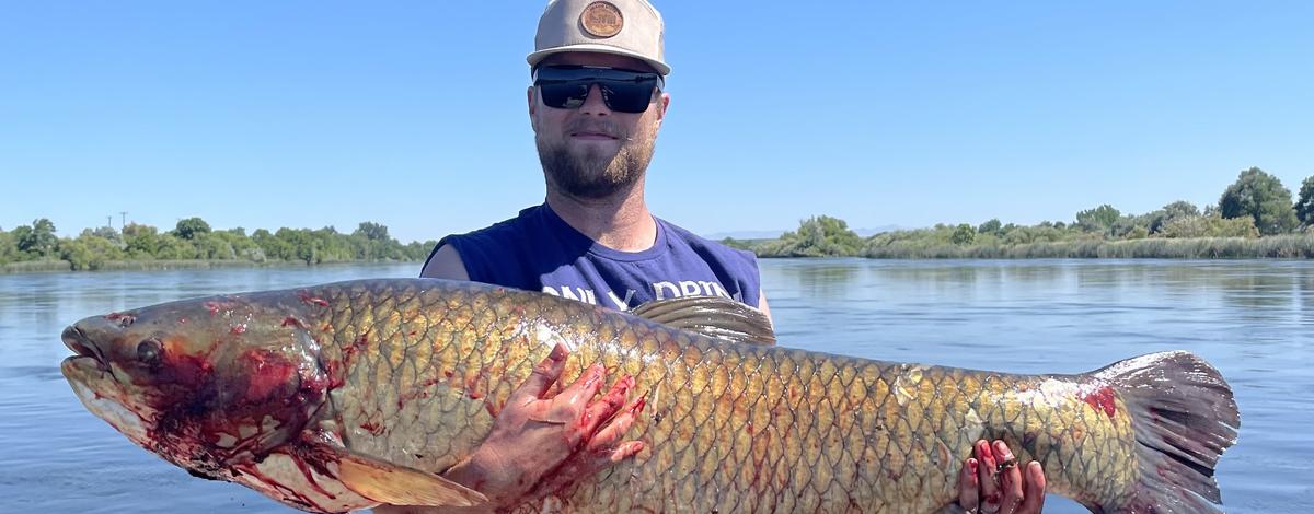 2025 state record grass carp Riley Farden of New Plymouth